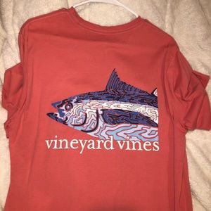 Coral Vineyard Vines T Shirt Size Medium